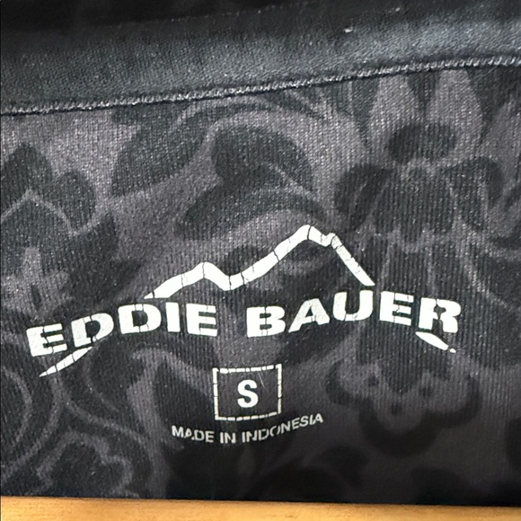 Eddie Bauer Women’s Black Floral 1/4 Zip Pullover - Picture 3 of 6